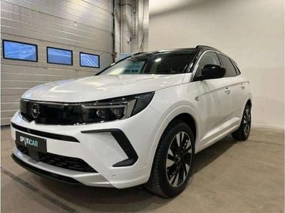 Blanc Occasion 2022 Opel Grandland X Innovation SUV | 19 500 € (Prix juste)