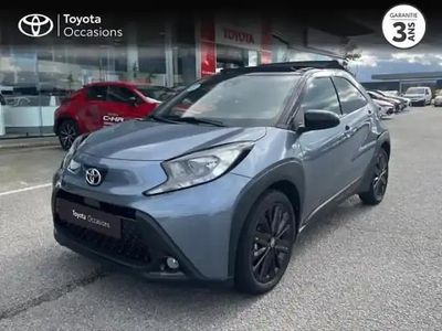 Biton gris célestine/toit noir Occasion 2024 Toyota Aygo X Design SUV | 17 490 € (Prix juste)