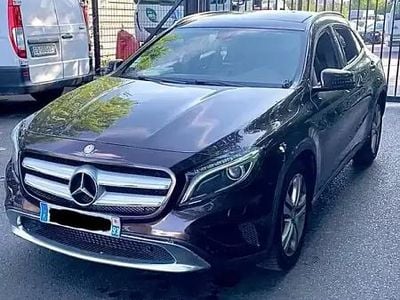 Mercedes GLA200