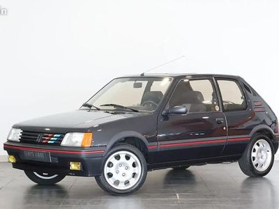 Occasion Peugeot 205 GTi 131 ch (96 kW) 1987 Gris Citadine