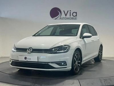 Blanc Occasion 2017 VW Golf Exclusive Berline | 13 990 € (Prix cher)