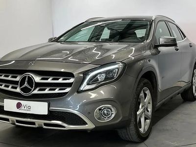 Mercedes 220