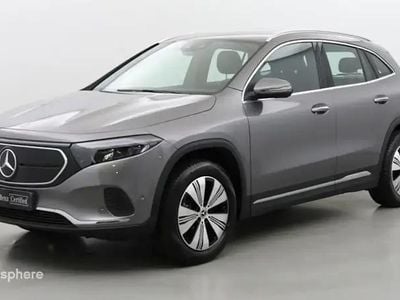 Mercedes EQA250+