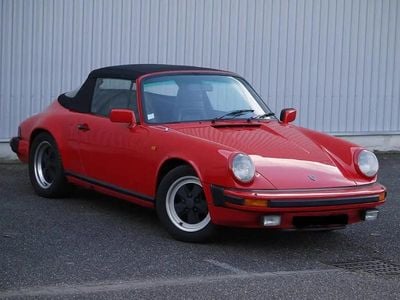 Rouge Occasion 1983 Porsche 911 Cabriolet | 65 000 €