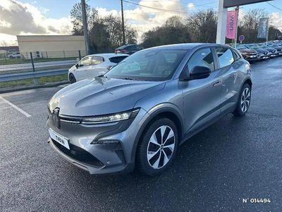 Gris Occasion 2022 Renault Mégane Evolution | 22 990 € (Prix juste)
