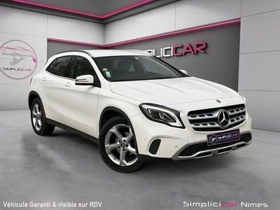 Mercedes GLA220