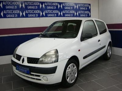 Occasion Renault Clio II 65 ch (47 kW) 2001 Bla Break