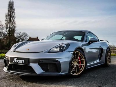 Porsche 718 Cayman GT4
