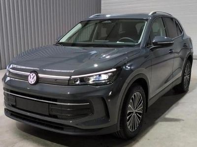 Gris Nouvelle 2025 VW Tiguan Life SUV | 39 790 € (Bon prix)