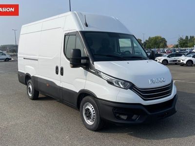 Blanc Occasion 2023 Iveco Daily Van | 50 280 € (Prix cher)
