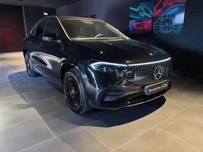 Kosmosblack met. Occasion 2025 Mercedes EQA300 SUV | 53 900 €