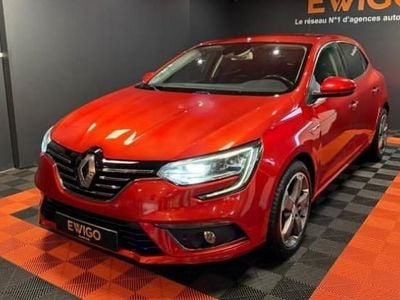 Rouge Occasion 2018 Renault Mégane IV Intens Berline | 12 490 € (Prix juste)