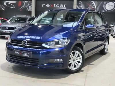 Bleu Occasion 2021 VW Touran Trendline Monospace | 21 490 €