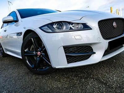 occasion Jaguar XF 2.0 D R-Sport ToitOuvrant Meridian Historique