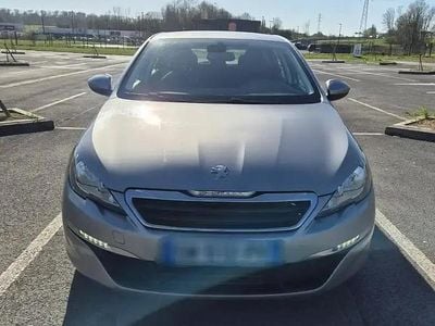 Occasion 2016 Peugeot 308 Style Berline | 7 800 € (Prix assez cher)
