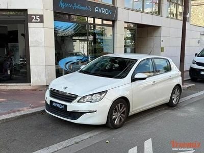 Blanc Occasion 2014 Peugeot 308 Allure Berline | 6 990 € (Bon prix)