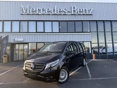 Noir Occasion 2023 Mercedes Vito Van | 52 680 €