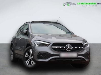 Mercedes GLA220