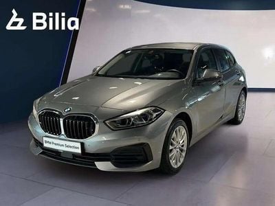 Gris Occasion 2024 BMW 118 Sport Line Citadine | 27 990 € (Bon prix)