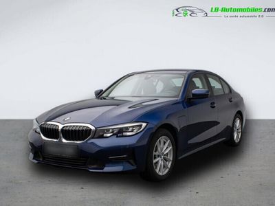 BMW 330e