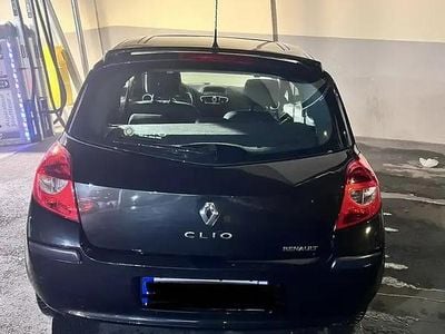 Occasion 2006 Renault Clio II Berline | 2 090 € (Prix juste)
