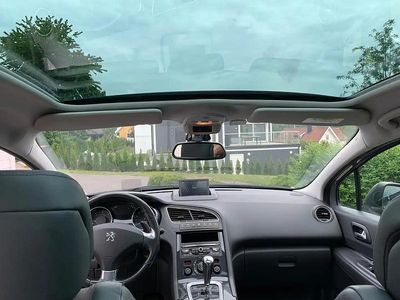 Gris Occasion 2012 Peugeot 5008 Style Monospace | 3 900 € (Prix assez cher)