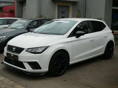Noir Occasion 2024 Seat Ibiza Sport Berline | 18 950 € (Prix juste)