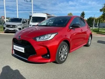 Rouge métallisé Occasion 2022 Mazda 2 Berline | 19 490 € (Prix juste)