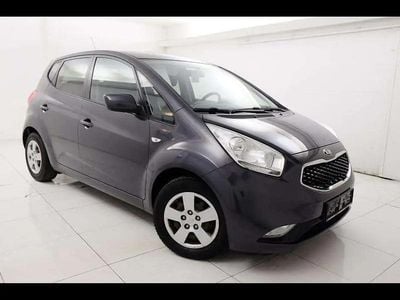 Gris Occasion 2017 Kia Venga Citadine | 10 490 € (Prix juste)