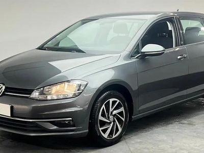 Gris Occasion 2018 VW Golf VII Sound Berline | 9 990 € (Prix assez cher)