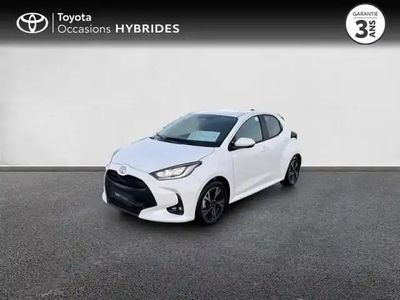 Blanc Nouvelle 2025 Toyota Yaris Hybrid Design Berline | 24 490 € (Prix juste)