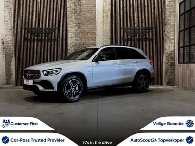 Mercedes GLC300