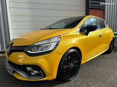 Occasion Renault Clio IV Trophy 220 ch (161 kW) 2018 Jaune Citadine