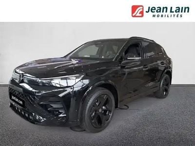 Noir Occasion 2025 VW Tiguan R-line SUV | 56 040 €