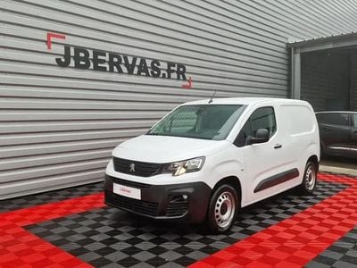 Blanc Occasion 2023 Peugeot Partner Monospace | 14 990 € (Bon prix)