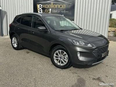 Gris Occasion 2022 Ford Kuga Titanium SUV | 19 990 € (Prix juste)