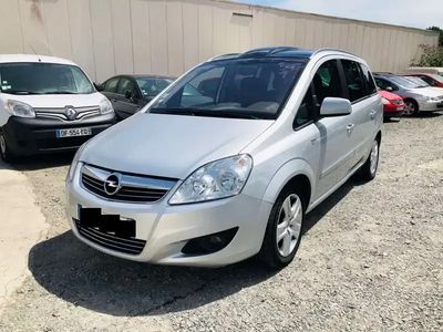Gris Occasion 2010 Opel Zafira Monospace | 6 500 € (Prix cher)