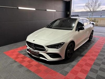 Blanc Occasion 2020 Mercedes CLA200 Shooting Brake AMG line Break | 24 990 € (Prix assez cher)