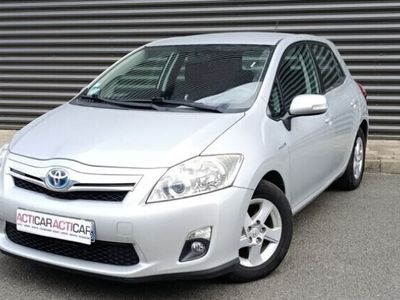 Toyota Auris Hybrid