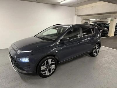 Gris Occasion 2022 Hyundai Bayon SUV | 16 990 € (Prix juste)