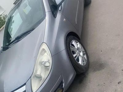 Occasion 2007 Opel Corsa Enjoy Berline | 2 900 € (Prix assez cher)