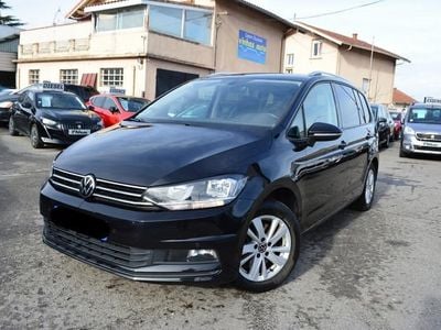 Occasion 2022 VW Touran LOUNGE Monospace | 15 990 € (Prix assez cher)
