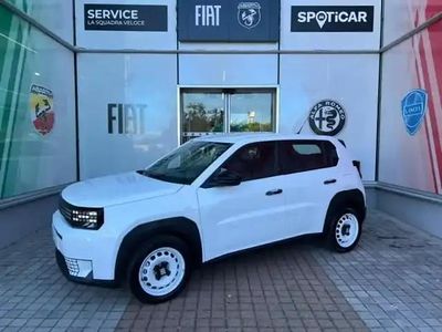 Blanc gelato Nouvelle 2025 Fiat Grande Panda Red Citadine | 16 990 €