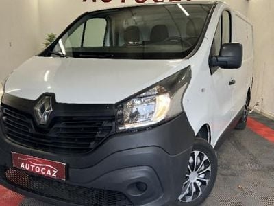 Blanc Occasion 2018 Renault Trafic Monospace | 14 990 € (Prix assez cher)