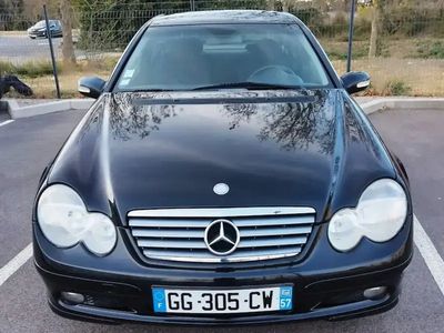 Mercedes C200