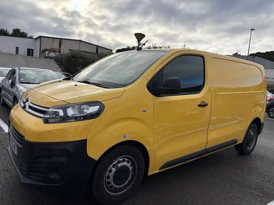 Jaune Occasion 2016 Citroën Jumpy Comfort Monospace | 11 500 €