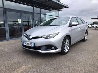 Occasion Toyota Auris Hybrid 99 ch (72 kW) 2016 Gris Break