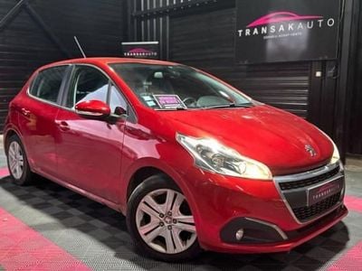 Rouge Occasion 2018 Peugeot 208 Signature Sky Citadine | 5 990 € (Bon prix)