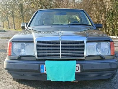 Occasion Mercedes E300 188 ch (138 kW) 1989 Berline