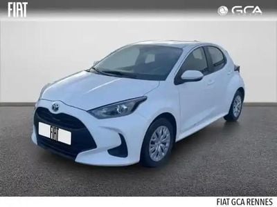 Blanc Occasion 2023 Toyota Yaris Hybrid Berline | 19 990 € (Prix juste)